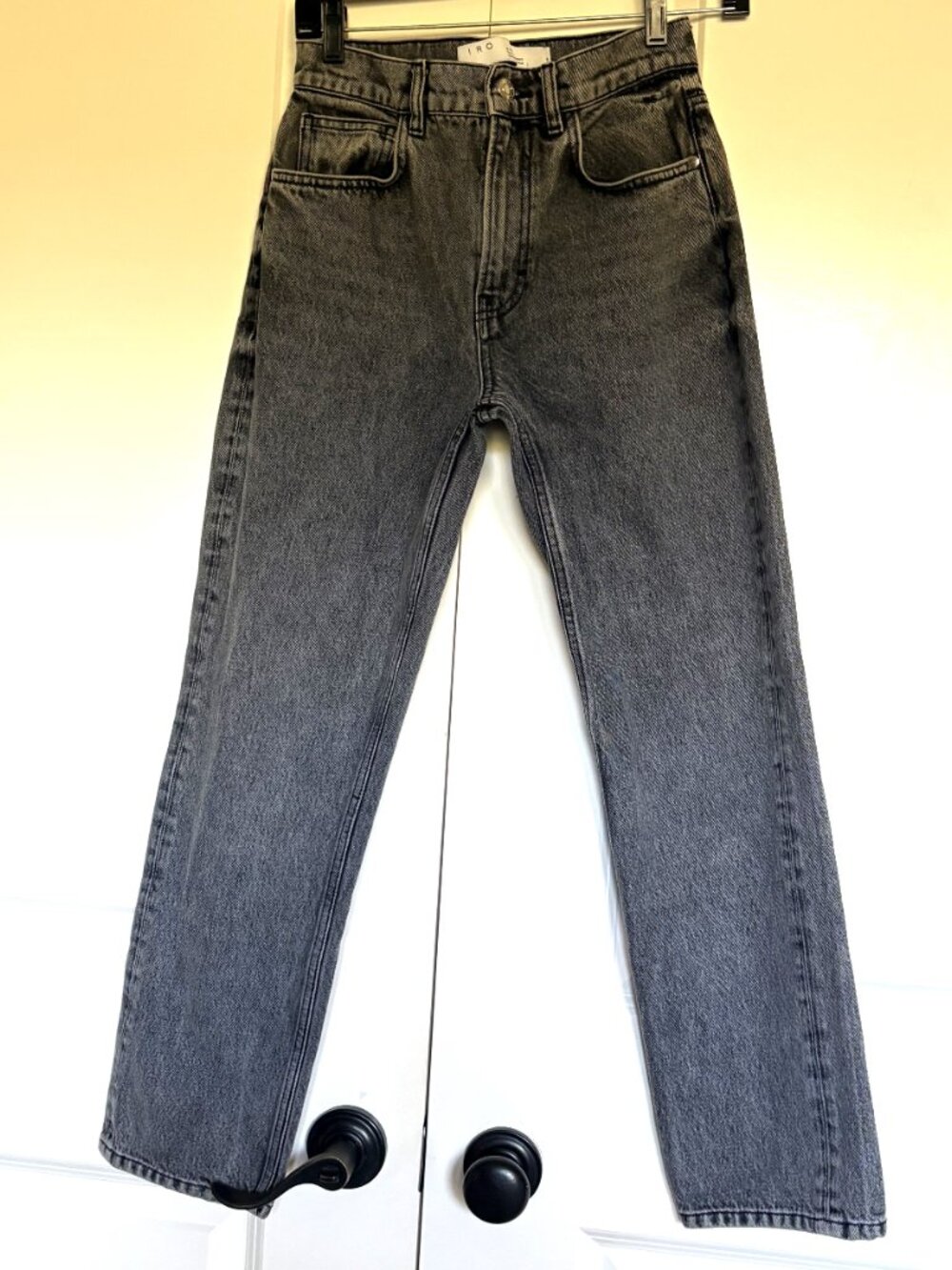 IRO PARIS VINTAGE BLACK STRAIGHT LEG DENIM JEANS SIZE: 26